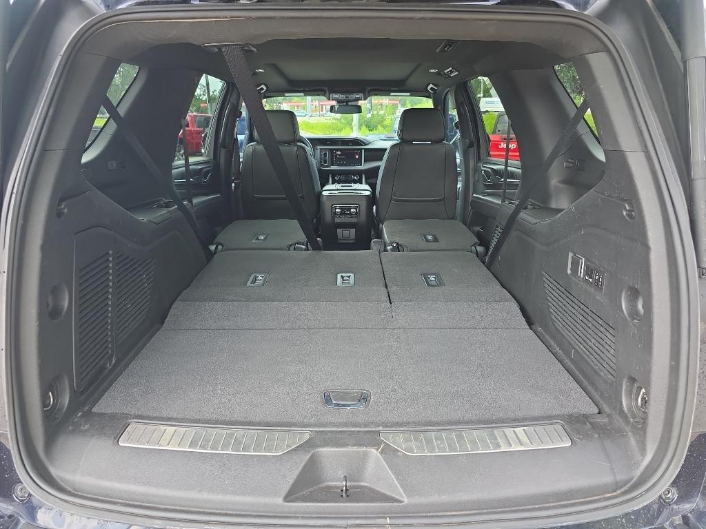 used 2023 GMC Yukon car, priced at $58,595