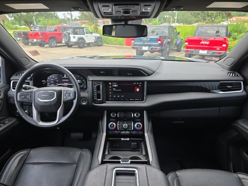 used 2023 GMC Yukon car, priced at $58,595