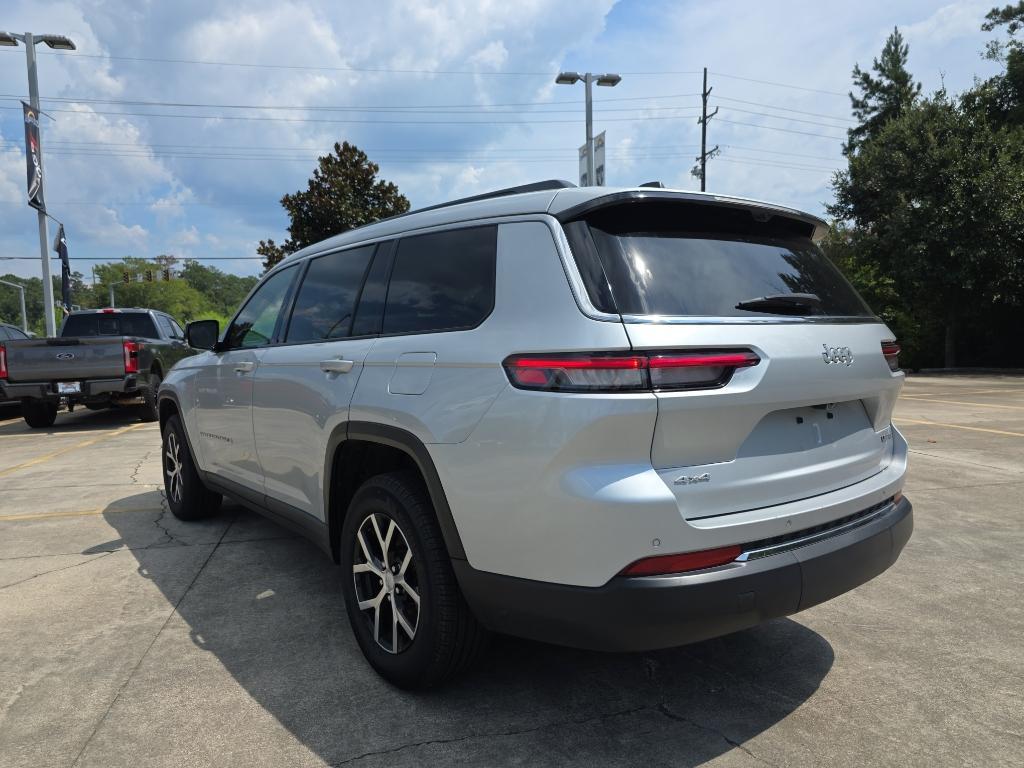 used 2024 Jeep Grand Cherokee L car, priced at $36,995