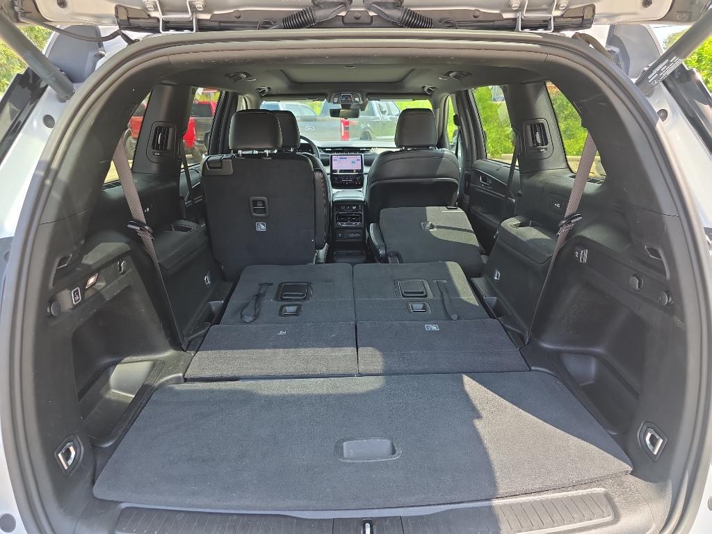 used 2024 Jeep Grand Cherokee L car, priced at $36,995