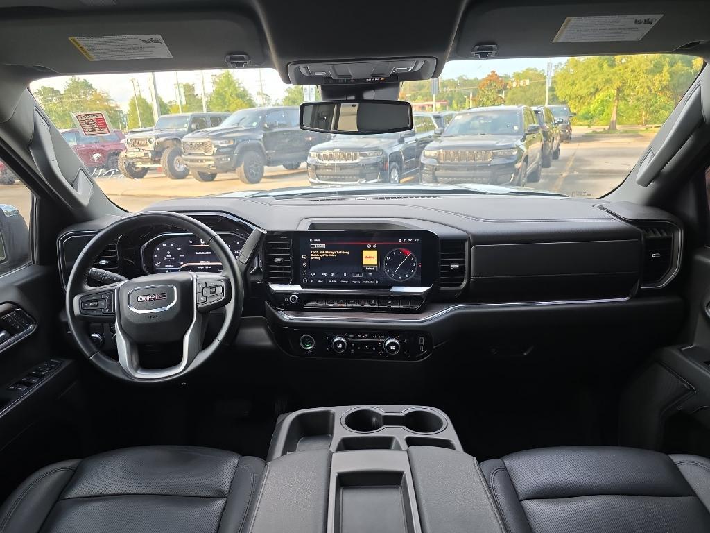 used 2024 GMC Sierra 1500 car, priced at $42,895