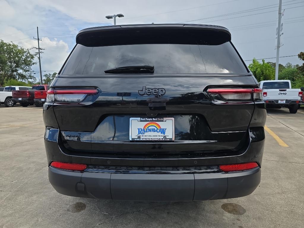 used 2024 Jeep Grand Cherokee L car, priced at $30,645