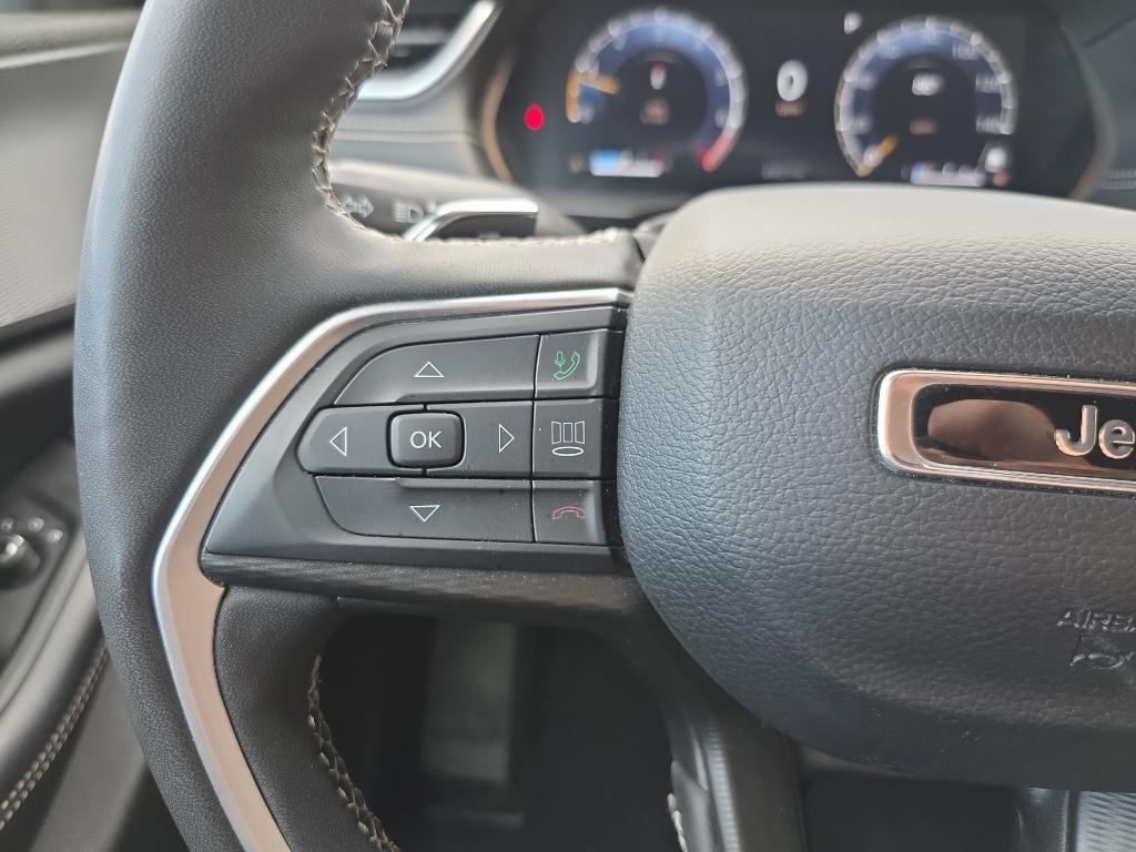 used 2024 Jeep Grand Cherokee L car, priced at $30,645