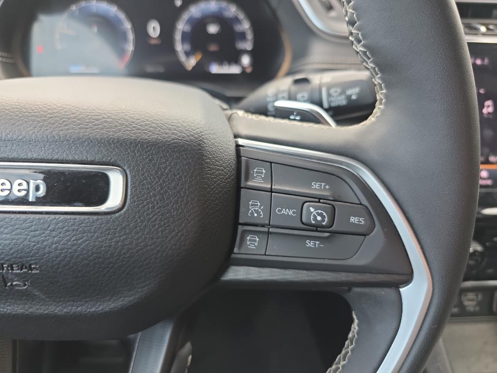 used 2024 Jeep Grand Cherokee L car, priced at $30,645