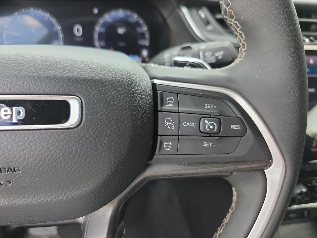 used 2024 Jeep Grand Cherokee L car, priced at $33,545