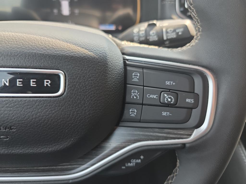 used 2024 Jeep Wagoneer L car, priced at $52,995
