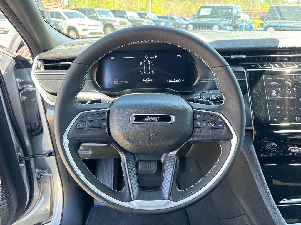 new 2025 Jeep Grand Cherokee L car, priced at $44,870