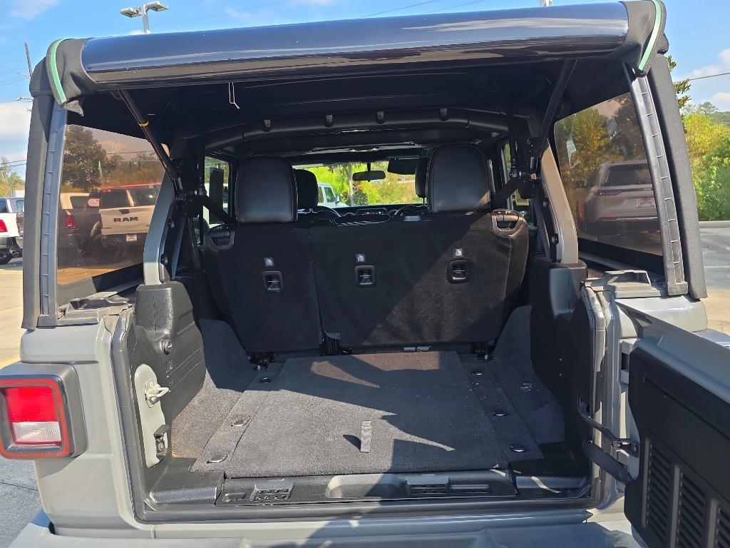 used 2021 Jeep Wrangler Unlimited car, priced at $28,995