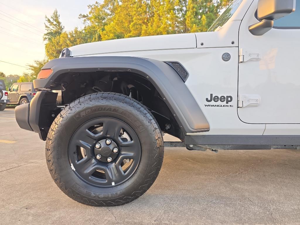 used 2024 Jeep Wrangler car, priced at $31,995