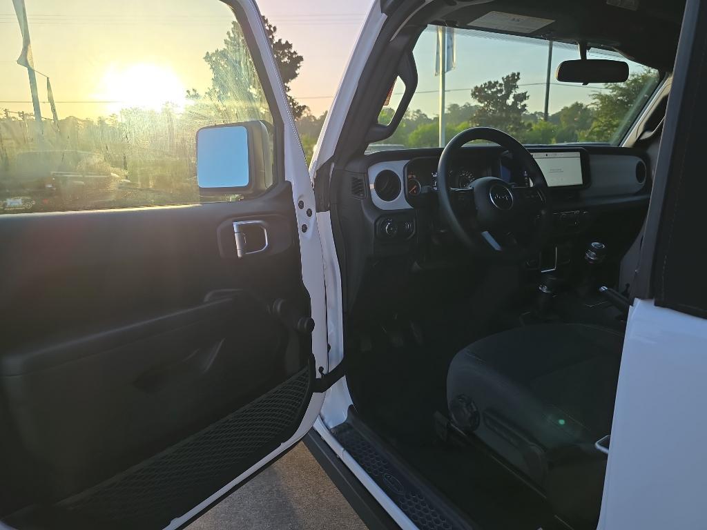 used 2024 Jeep Wrangler car, priced at $31,995