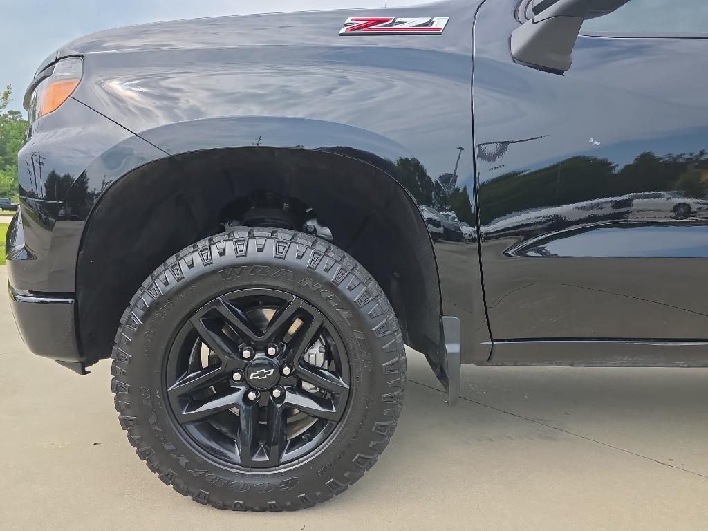 used 2023 Chevrolet Silverado 1500 car, priced at $42,995