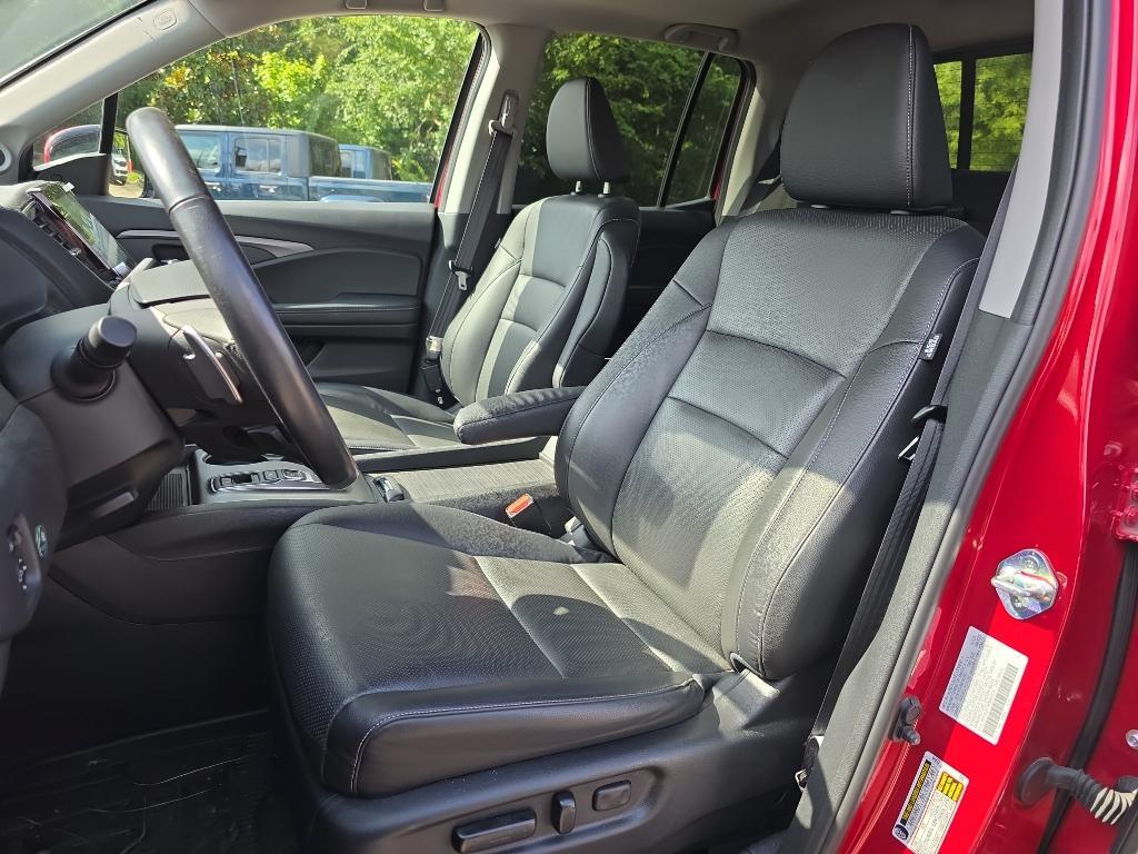 used 2023 Honda Ridgeline car, priced at $34,995