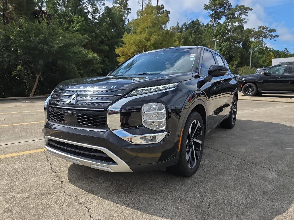 used 2023 Mitsubishi Outlander car, priced at $20,995