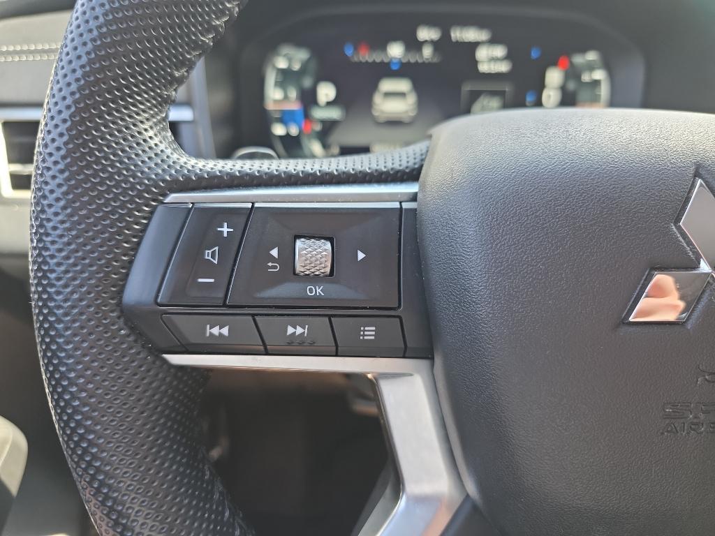 used 2023 Mitsubishi Outlander car, priced at $20,995