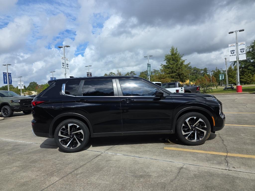 used 2023 Mitsubishi Outlander car, priced at $20,995