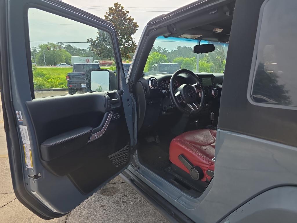 used 2013 Jeep Wrangler car, priced at $16,995