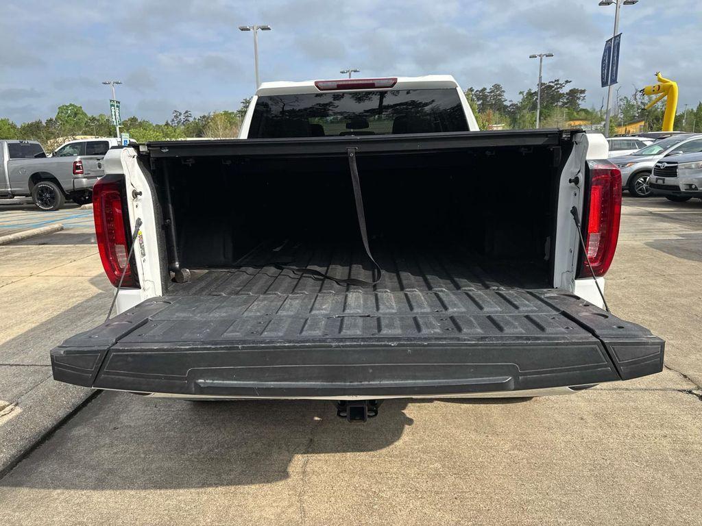 used 2022 GMC Sierra 1500 car, priced at $42,945