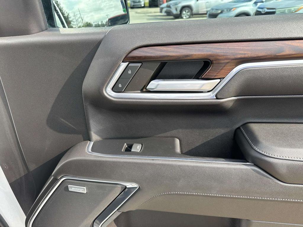 used 2022 GMC Sierra 1500 car, priced at $42,945