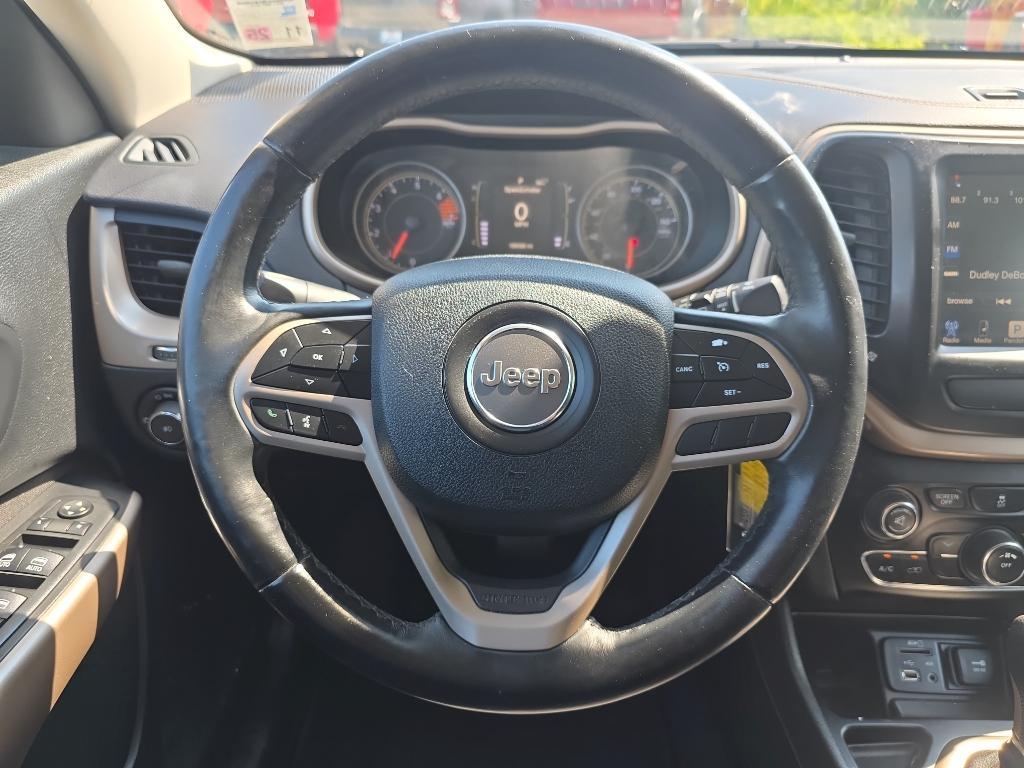 used 2017 Jeep Cherokee car, priced at $7,995