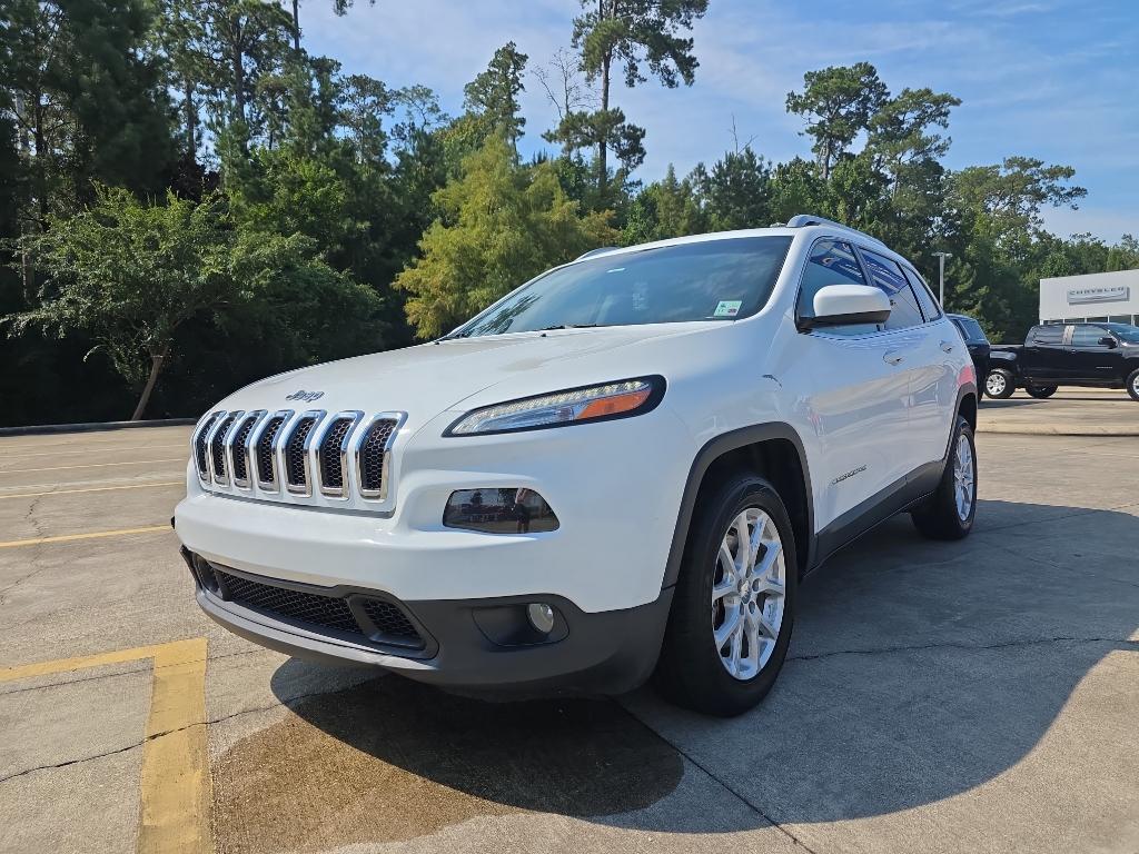 used 2017 Jeep Cherokee car, priced at $7,995