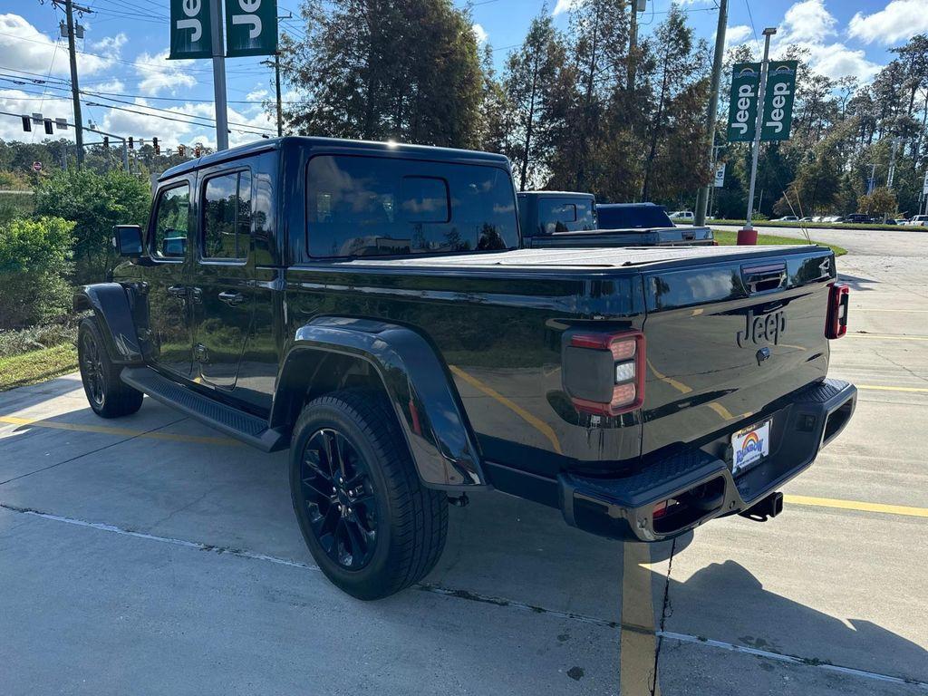 used 2023 Jeep Gladiator car, priced at $36,001