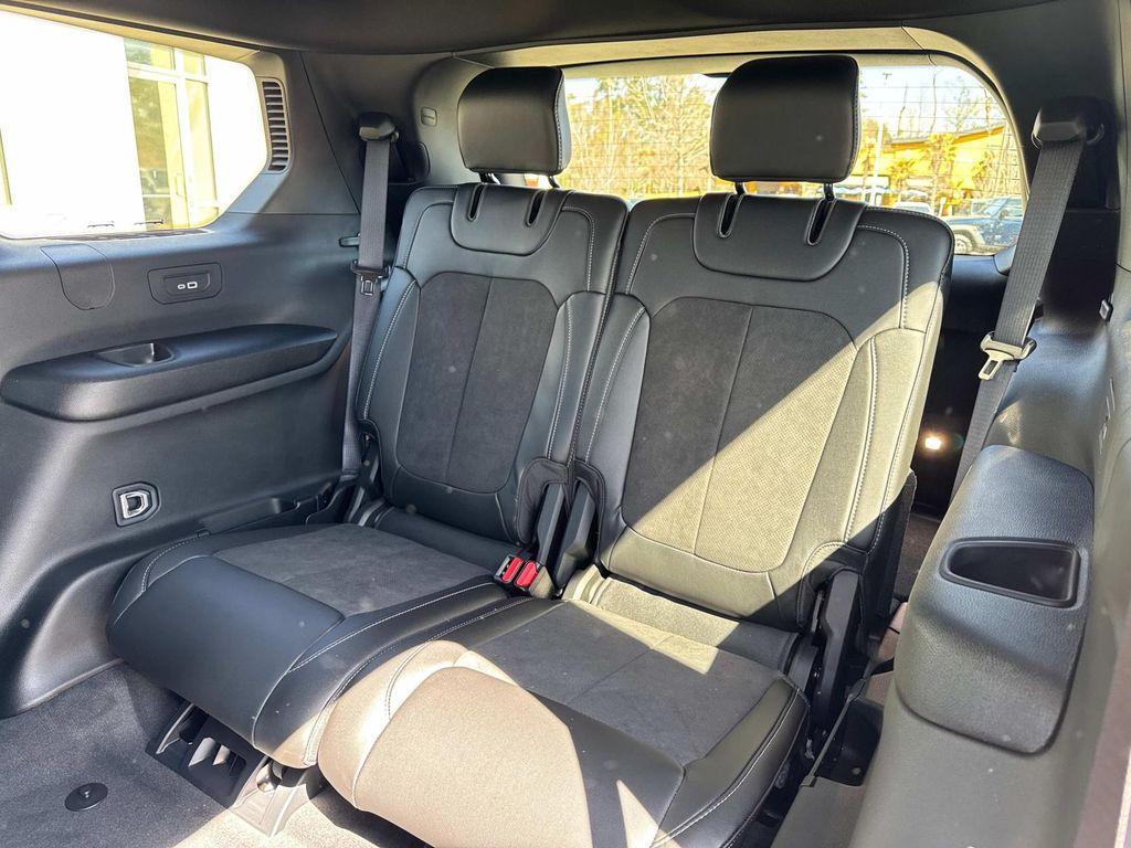 new 2025 Jeep Grand Cherokee L car, priced at $43,080