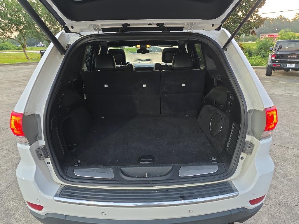 used 2019 Jeep Grand Cherokee car, priced at $17,995