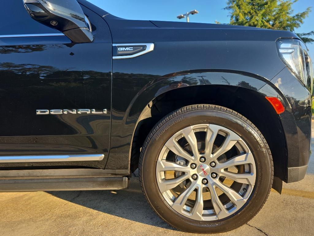 used 2022 GMC Yukon car, priced at $57,995