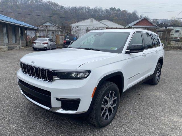 new 2025 Jeep Grand Cherokee L car