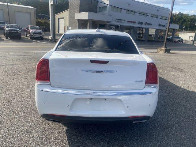 used 2015 Chrysler 300 car