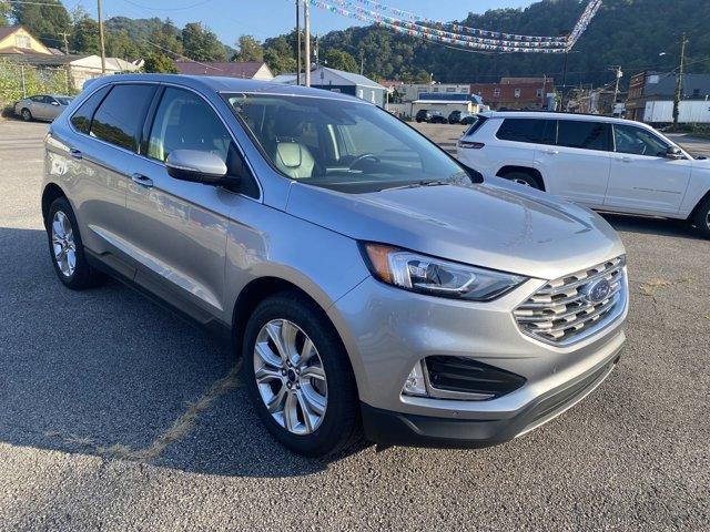 used 2022 Ford Edge car