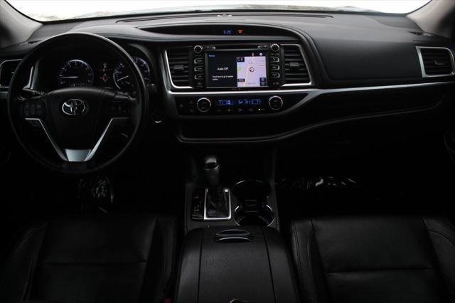 used 2014 Toyota Highlander car, priced at $20,997