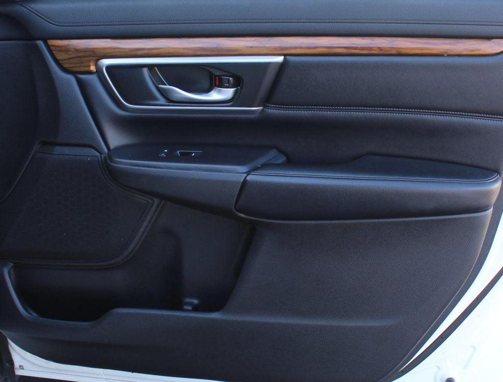 used 2018 Honda CR-V car, priced at $18,997