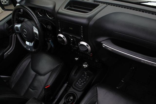used 2016 Jeep Wrangler Unlimited car, priced at $20,999