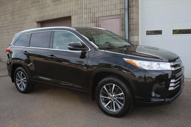 used 2018 Toyota Highlander car, priced at $24,990