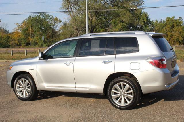 used 2010 Toyota Highlander Hybrid car, priced at $18,870