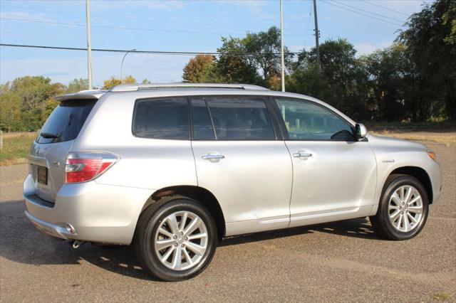 used 2010 Toyota Highlander Hybrid car, priced at $18,870