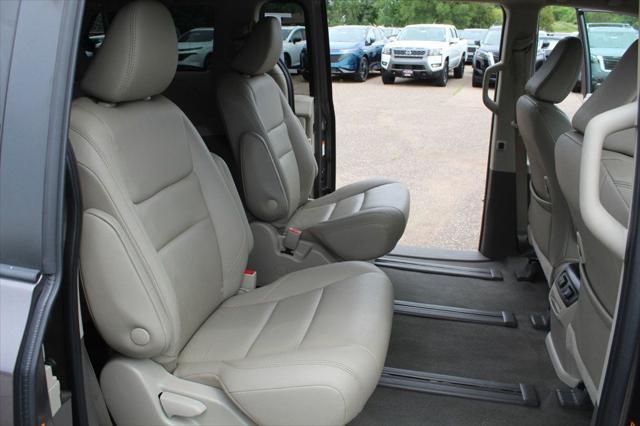 used 2020 Toyota Sienna car, priced at $31,998