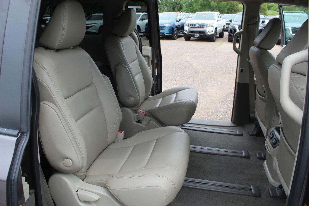 used 2020 Toyota Sienna car, priced at $29,988
