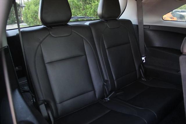 used 2016 Acura MDX car, priced at $20,997