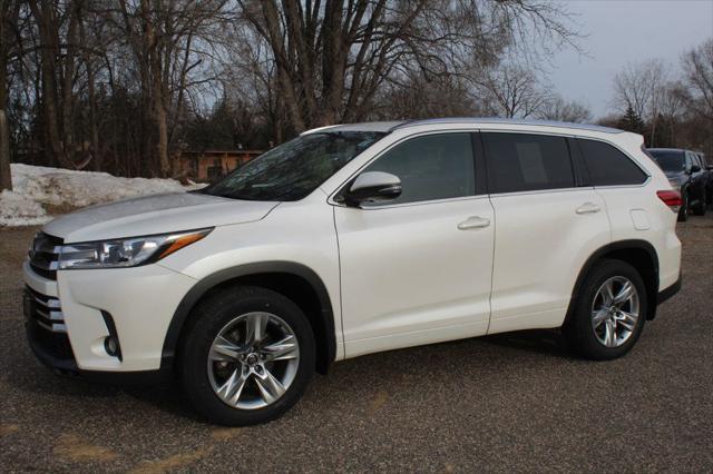 used 2017 Toyota Highlander car, priced at $23,977