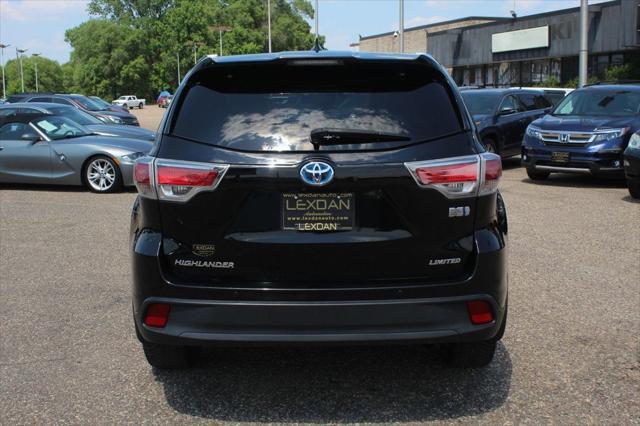 used 2016 Toyota Highlander Hybrid car, priced at $26,997