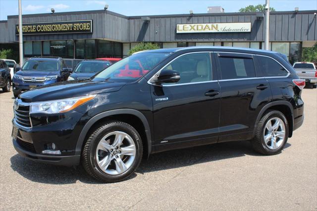 used 2016 Toyota Highlander Hybrid car, priced at $26,997