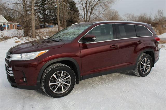 used 2019 Toyota Highlander car, priced at $24,997