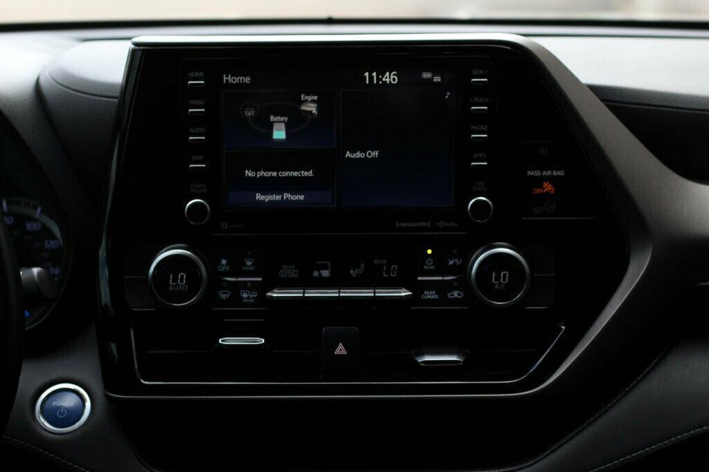 used 2020 Toyota Highlander Hybrid car, priced at $27,998