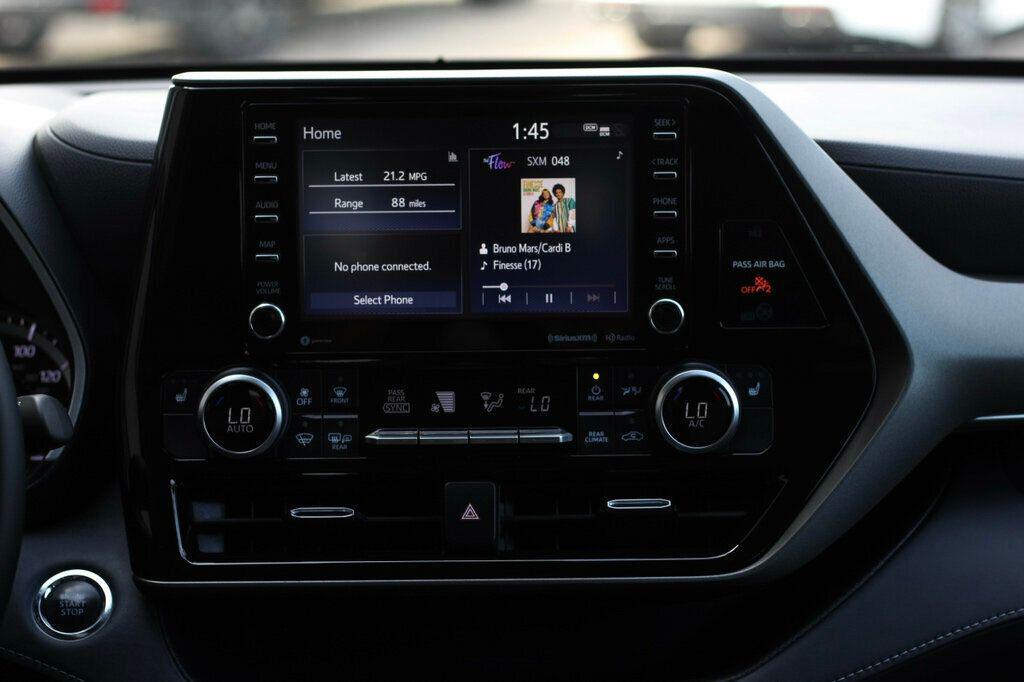 used 2022 Toyota Highlander car, priced at $33,998