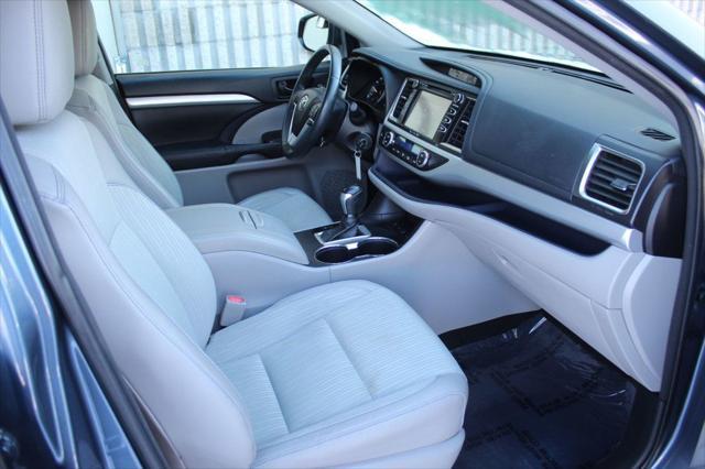 used 2016 Toyota Highlander car, priced at $18,988