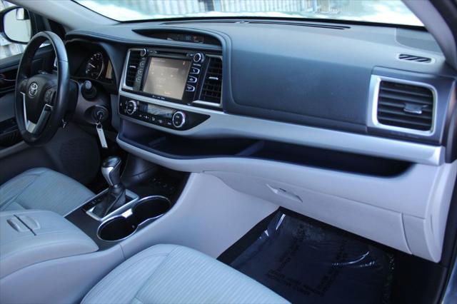 used 2016 Toyota Highlander car, priced at $18,988