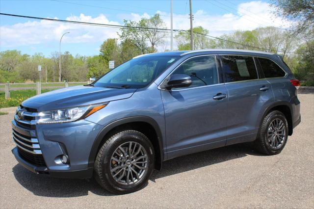 used 2017 Toyota Highlander car, priced at $26,970