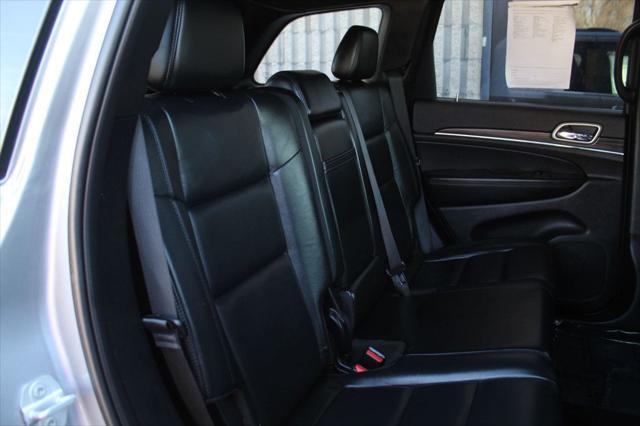 used 2019 Jeep Grand Cherokee car, priced at $16,550